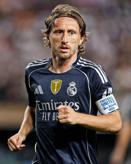 NBA 最新一期新秀榜：卡斯尔稳居榜首，萨尔强势攀升