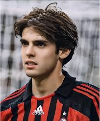 佐藤辉明成为三冠王的「12分钟」 剩余赛季力拚阪神相隔39年伟业 ｜日职